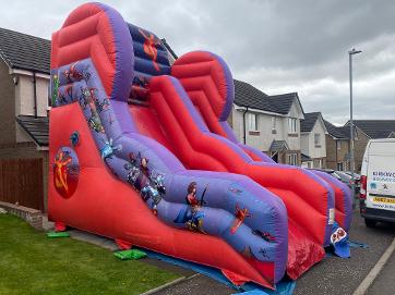 giant garden slide, east renfrewshire, glasgow