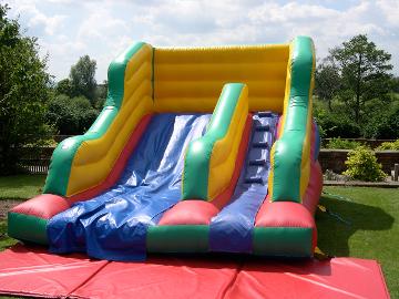 fun bouncy castle garden slide, east renfrewshire, glasgow